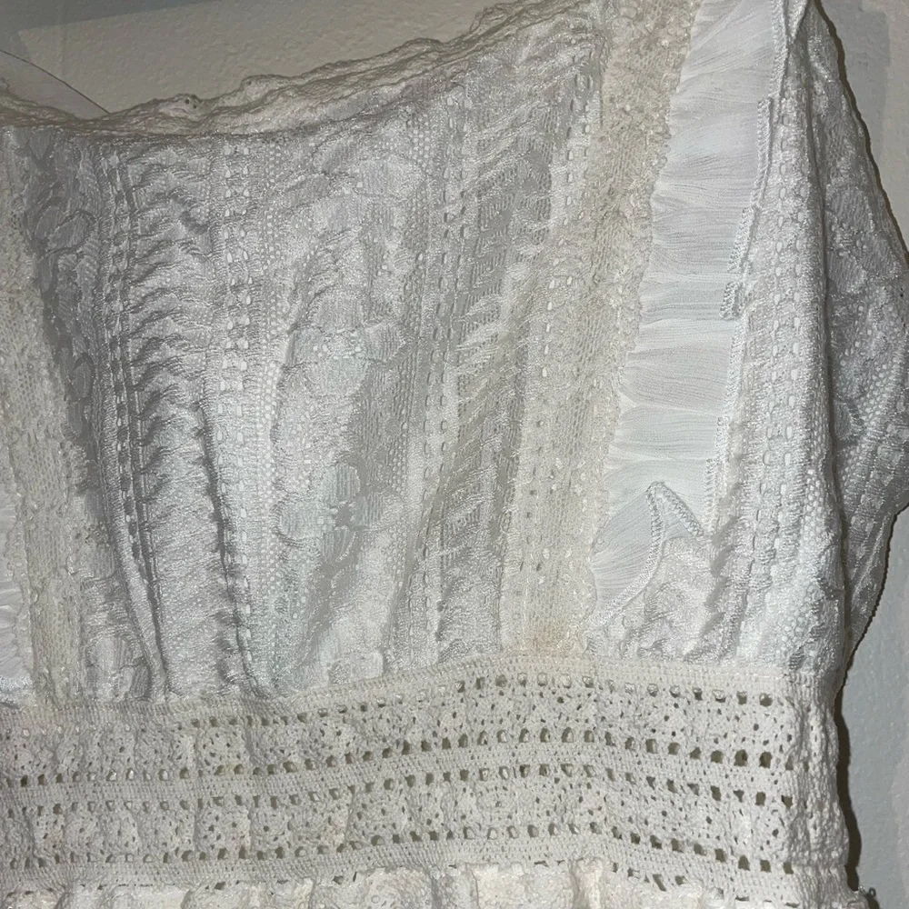 ADORABLE white sundress with tie back and ruffles - Picture 11 of 13